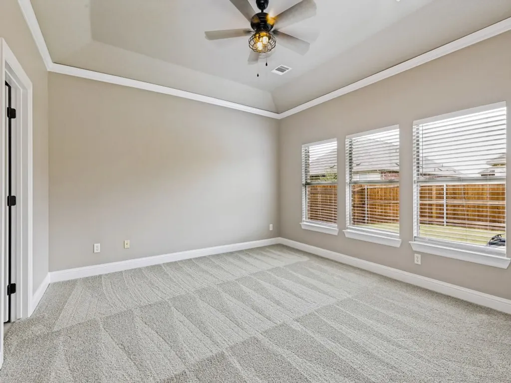455 Chisholm Trail Justin TX 76247
