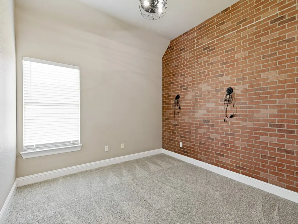 455 Chisholm Trail Justin TX 76247