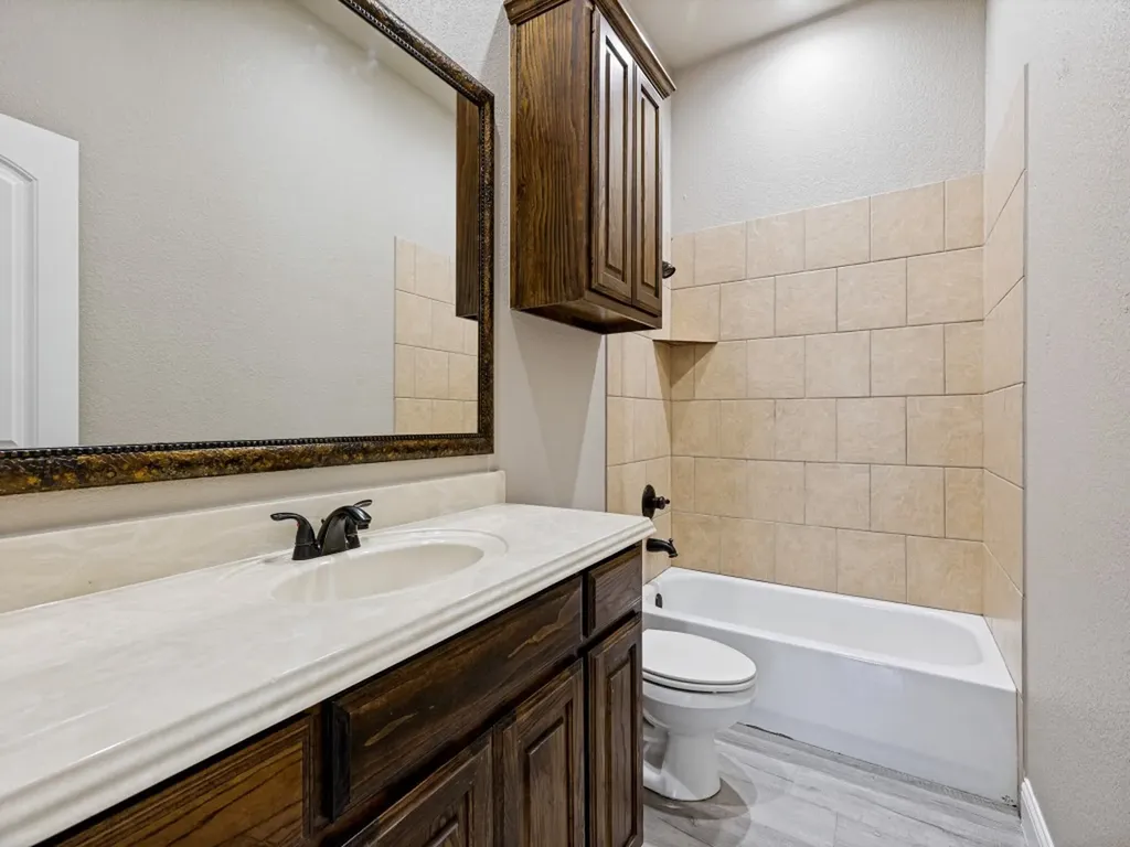 455 Chisholm Trail Justin TX 76247