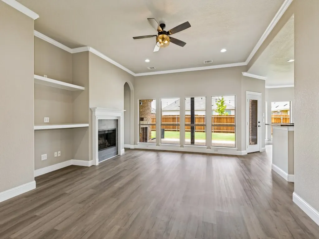 455 Chisholm Trail Justin TX 76247