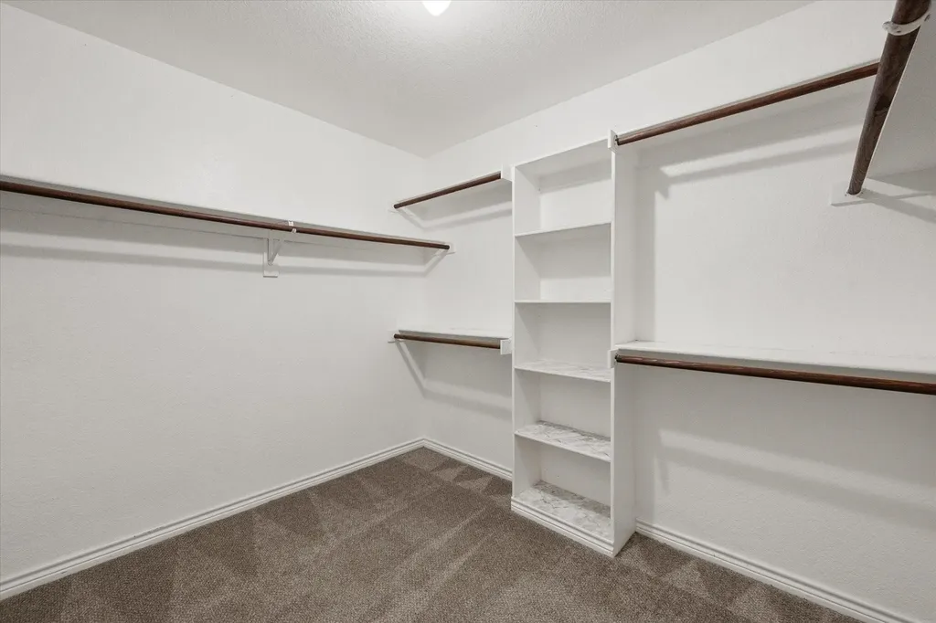 7700 Buccaneer Circle Arlington TX 76016