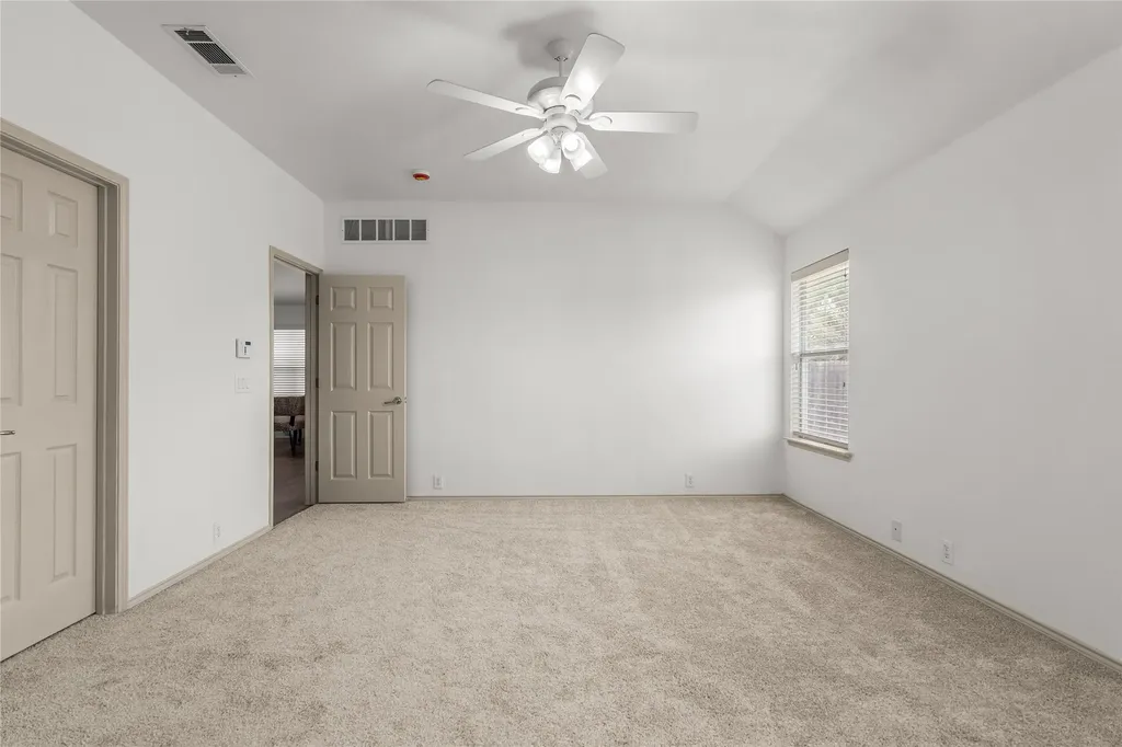 961 Roundup Street Cross Roads TX 76227