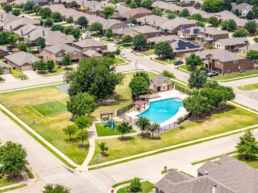 961 Roundup Street Cross Roads TX 76227