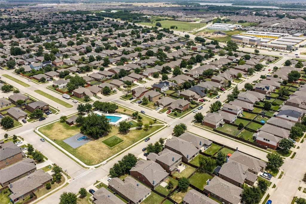 961 Roundup Street Cross Roads TX 76227