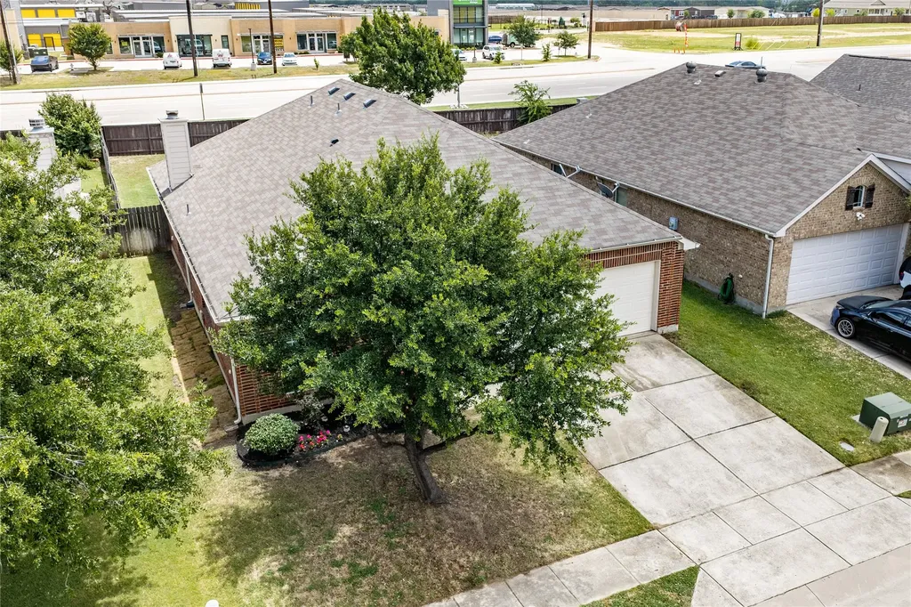 961 Roundup Street Cross Roads TX 76227