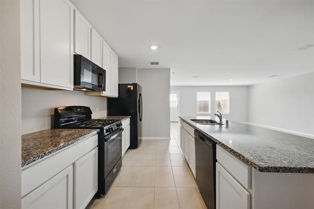 1326 Eldridge Pond Street Forney TX 75126