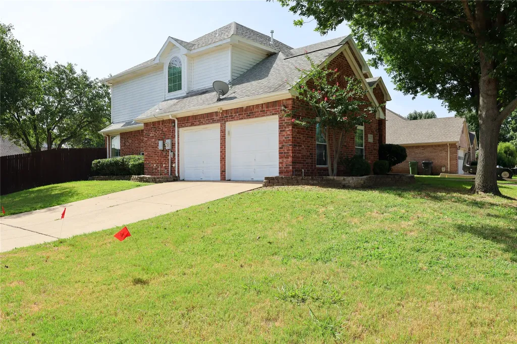 1931 Paloma Way Arlington TX 76006