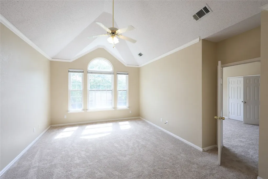 1931 Paloma Way Arlington TX 76006