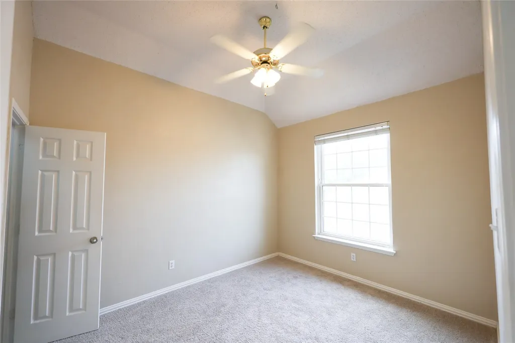 1931 Paloma Way Arlington TX 76006