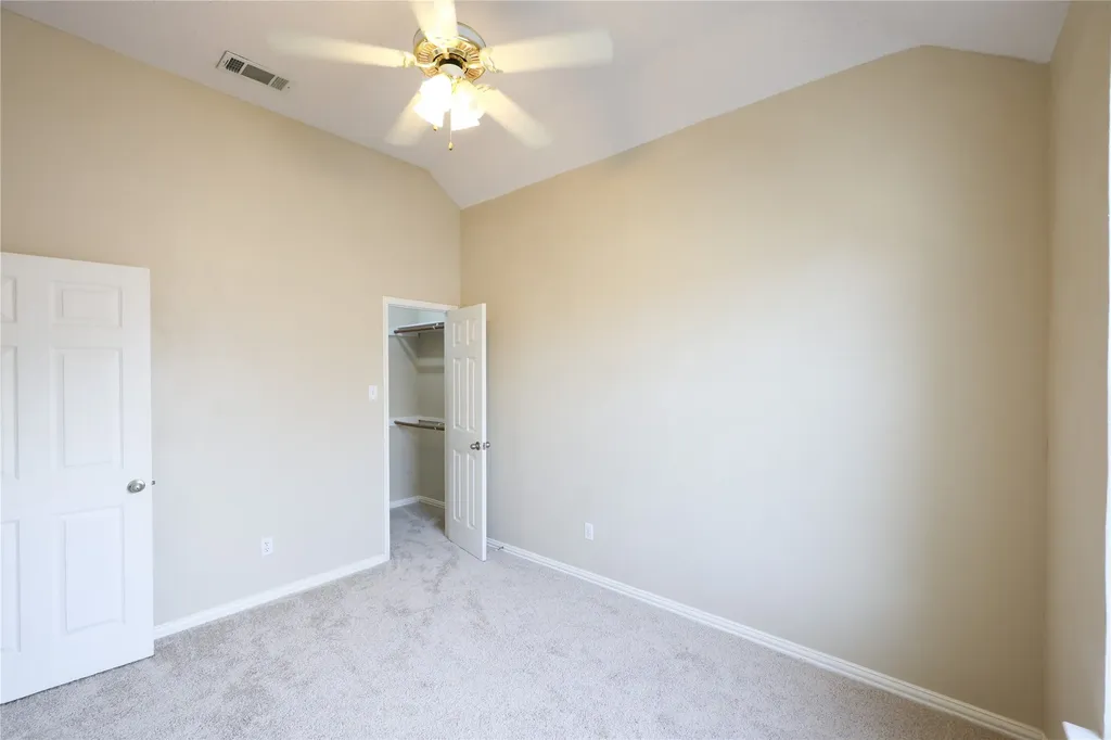 1931 Paloma Way Arlington TX 76006