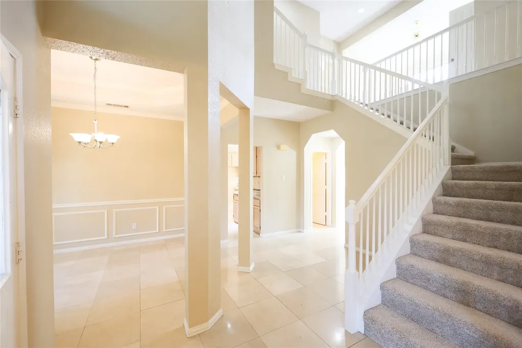 1931 Paloma Way Arlington TX 76006