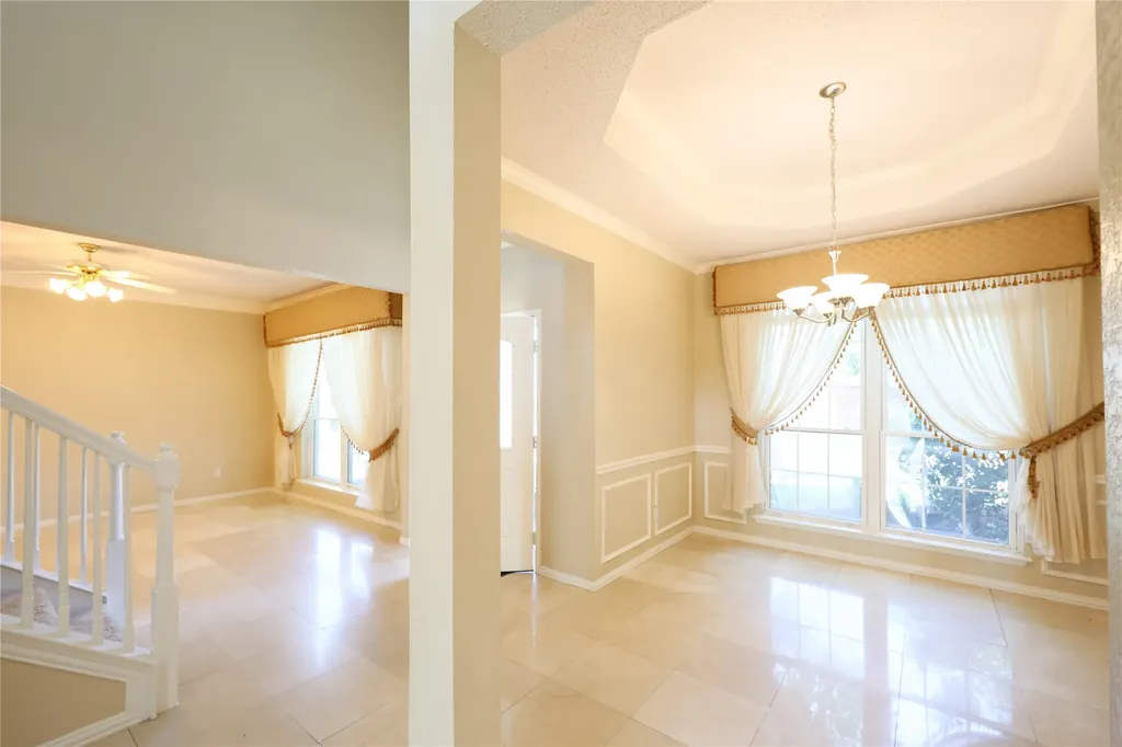 1931 Paloma Way Arlington TX 76006