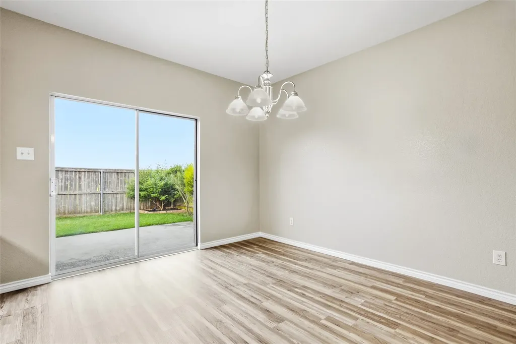 115 Franklin Court Venus TX 76084