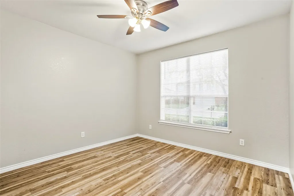 115 Franklin Court Venus TX 76084