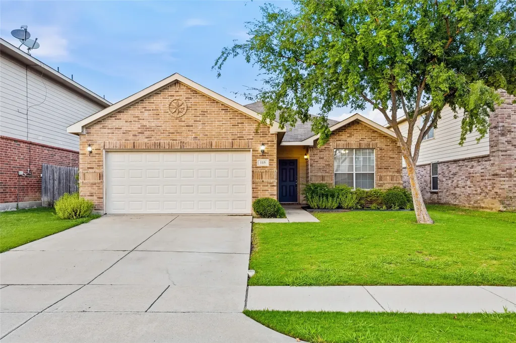 115 Franklin Court Venus TX 76084