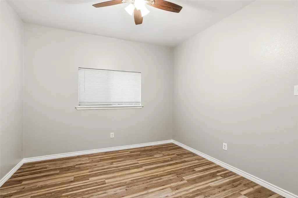 115 Franklin Court Venus TX 76084