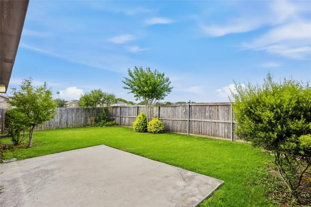 115 Franklin Court Venus TX 76084