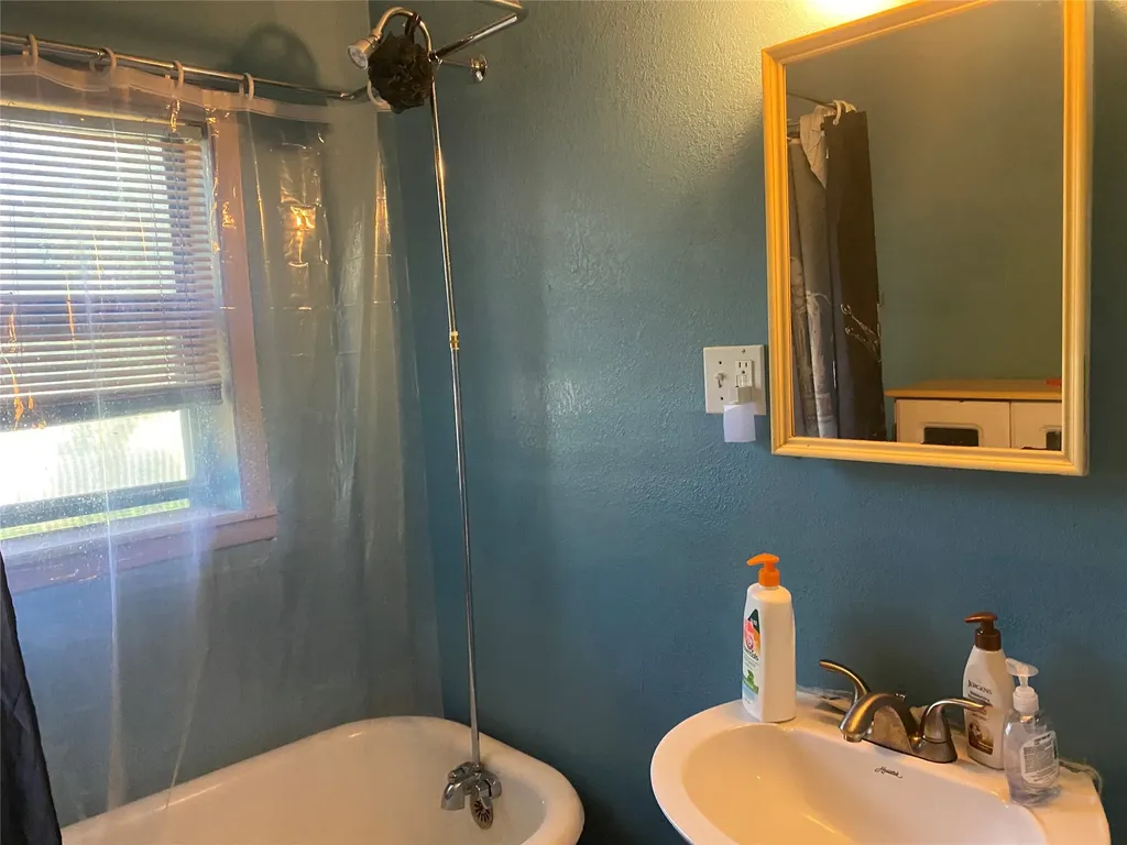 5400 County Road 147 Brownwood TX 76801