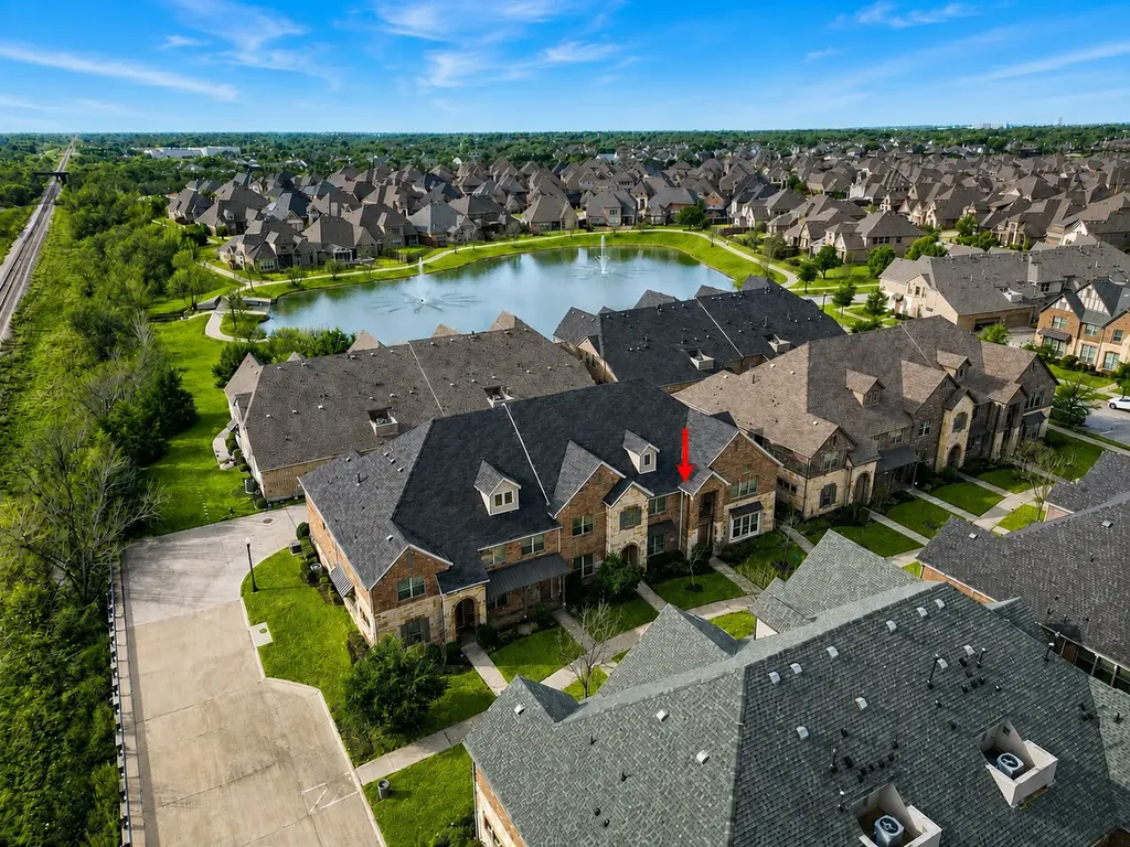 4646G Rhett Lane Carrollton TX 75010