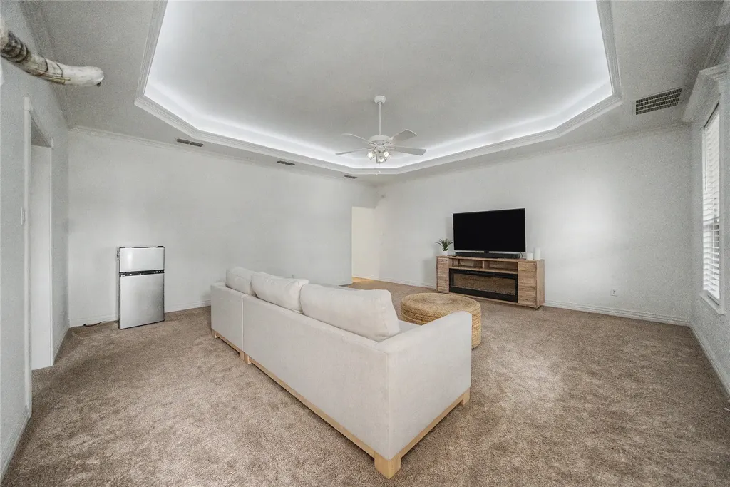137 Silver Saddle Circle Weatherford TX 76087