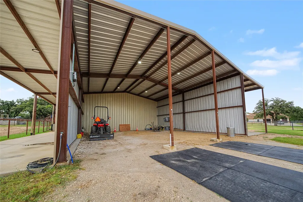 137 Silver Saddle Circle Weatherford TX 76087