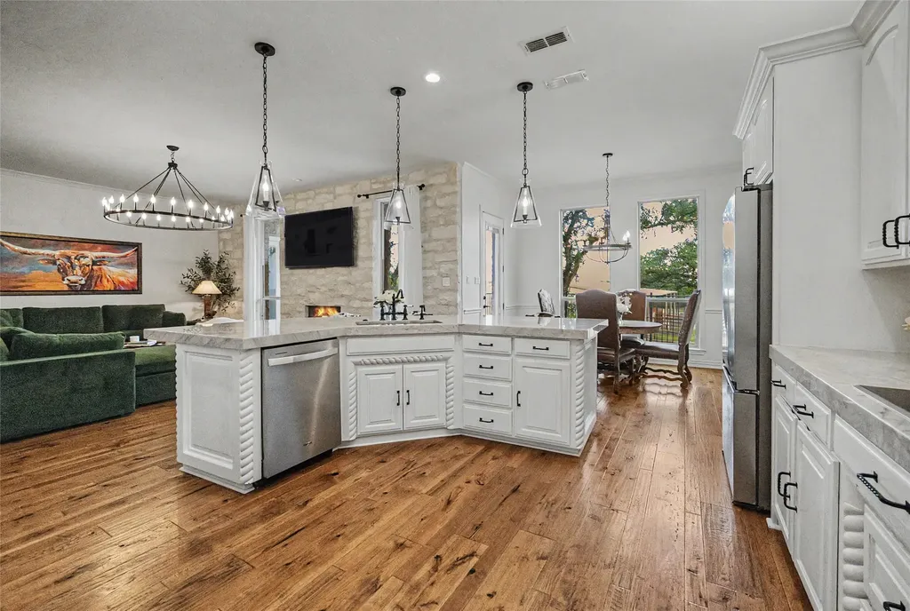 137 Silver Saddle Circle Weatherford TX 76087