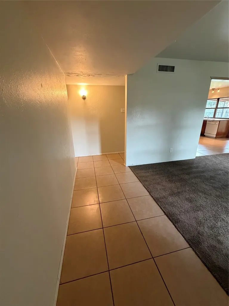 2821 Teakwood Drive Garland TX 75044