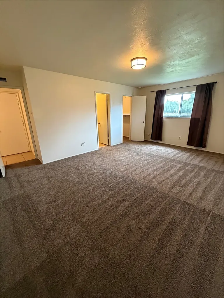 2821 Teakwood Drive Garland TX 75044