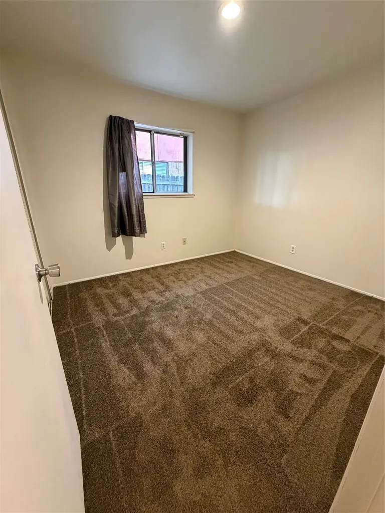 2821 Teakwood Drive Garland TX 75044