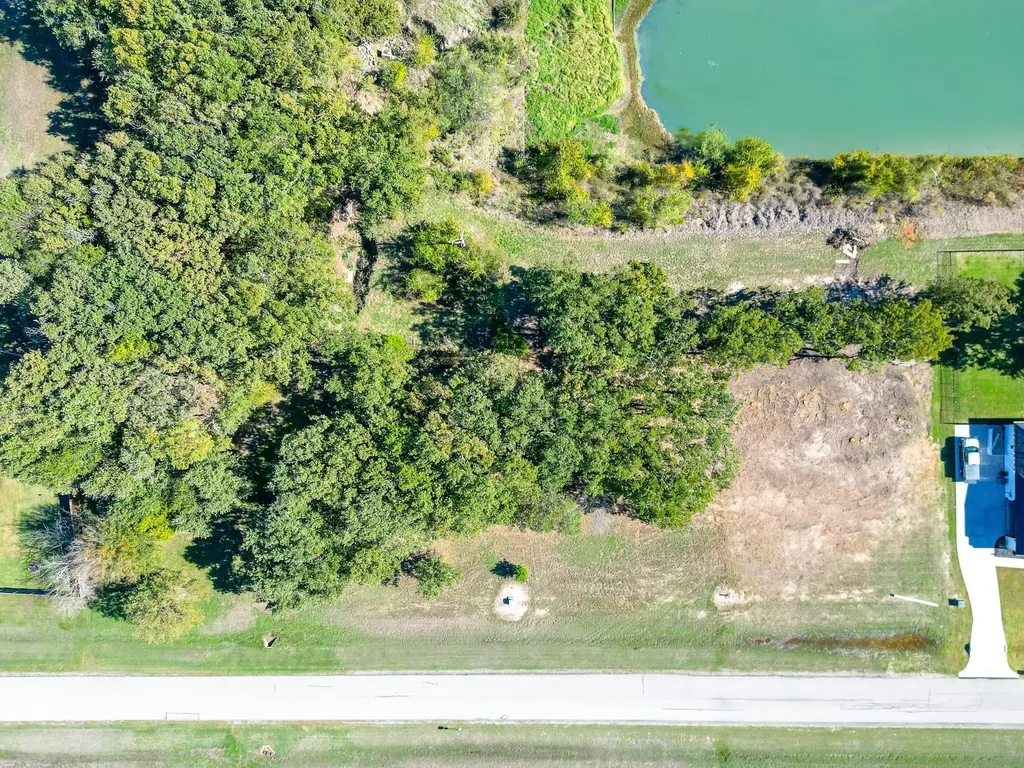 Lot 411 Sailboat Drive Corsicana TX 75109