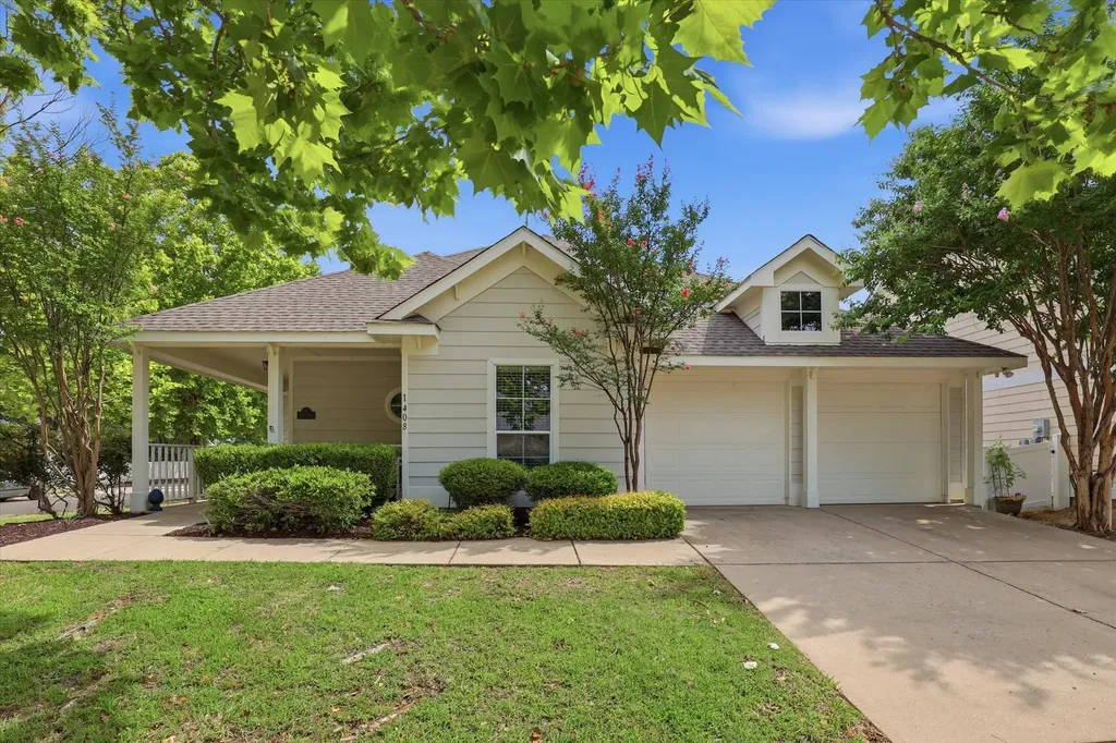 1408 Mountain Laurel Drive Savannah TX 76227