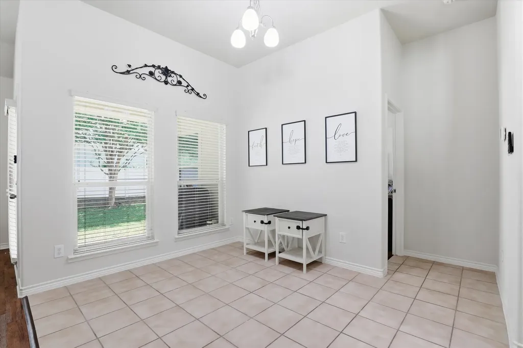 1408 Mountain Laurel Drive Savannah TX 76227