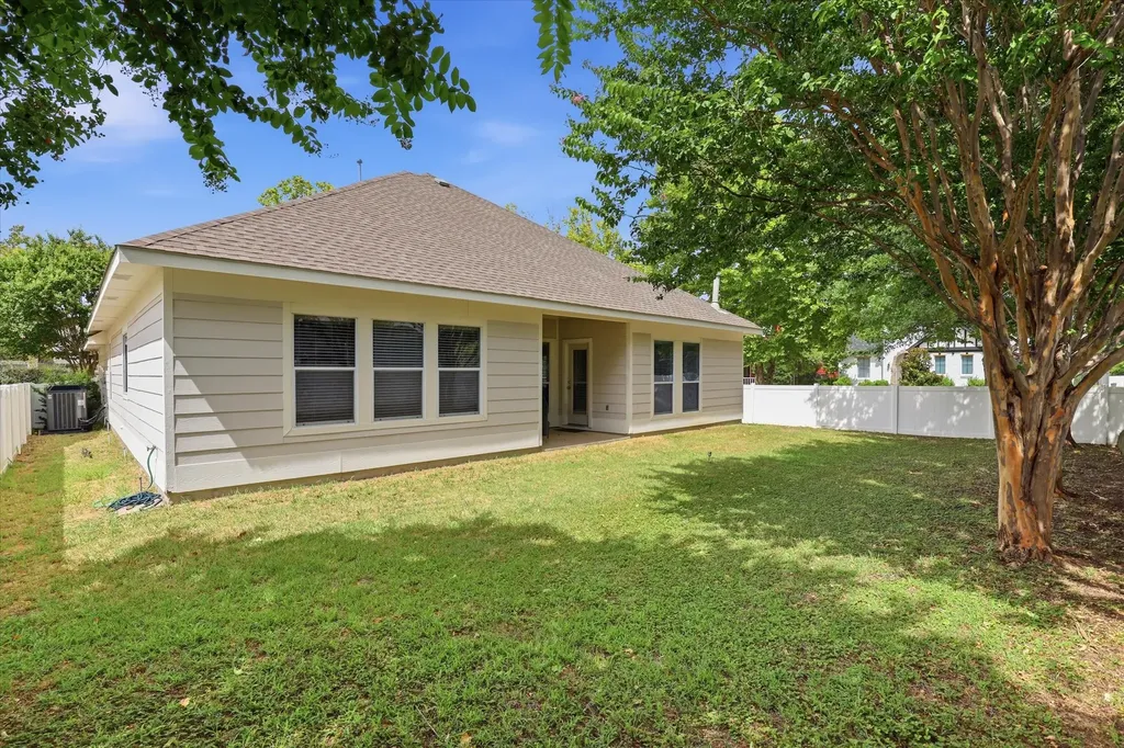 1408 Mountain Laurel Drive Savannah TX 76227
