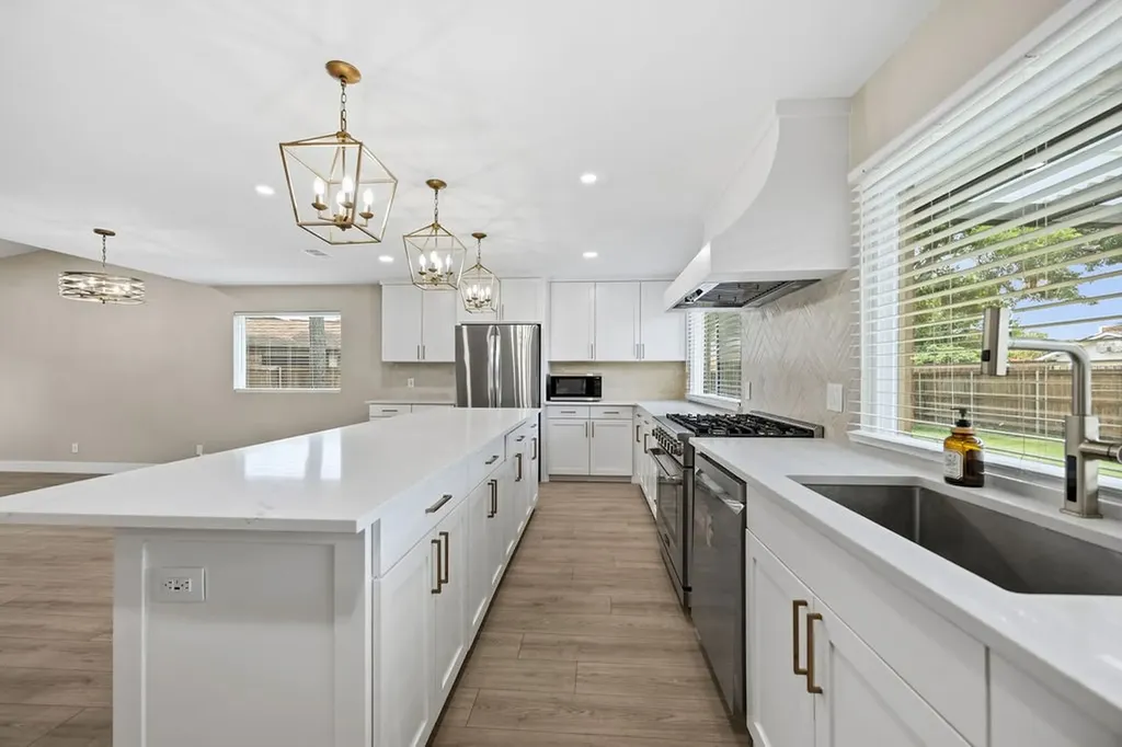 1912 Primrose Lane Carrollton TX 75007