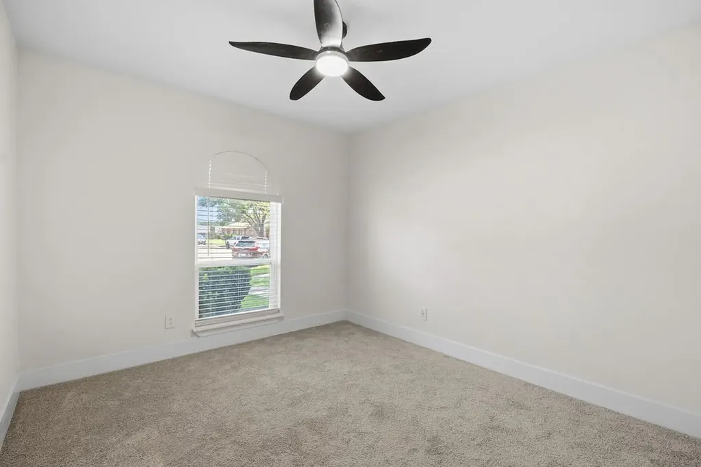 1912 Primrose Lane Carrollton TX 75007
