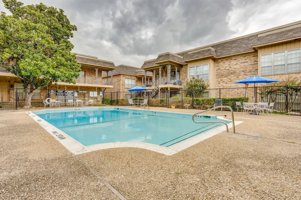 4403 S Bellaire Drive Fort Worth TX 76109