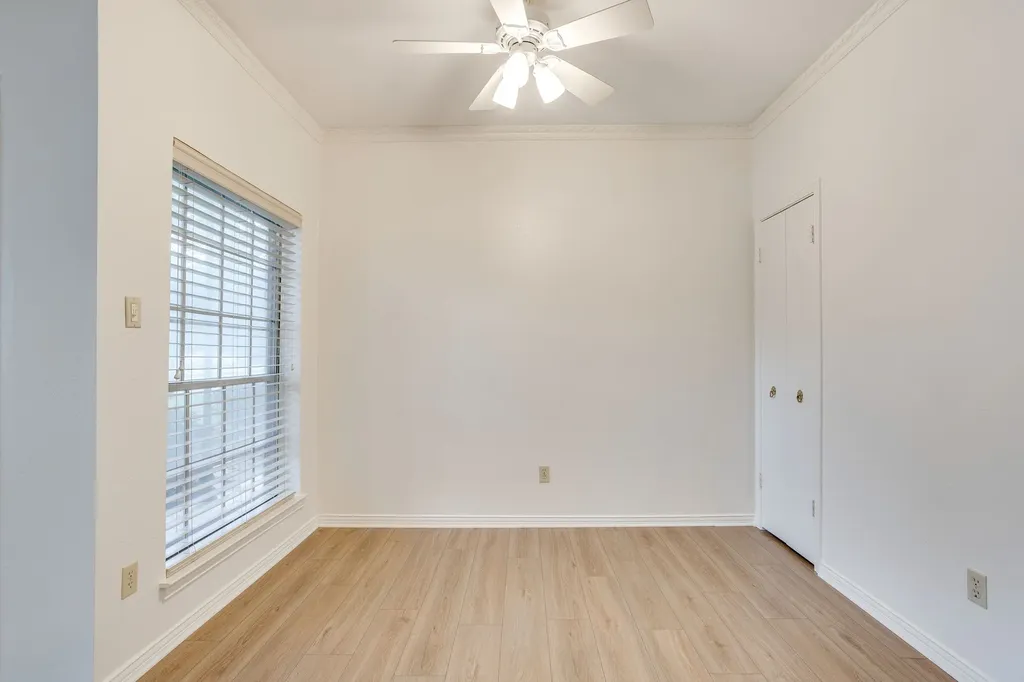 4403 S Bellaire Drive Fort Worth TX 76109