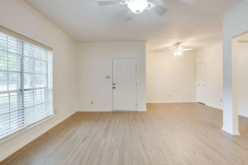 4403 S Bellaire Drive Fort Worth TX 76109