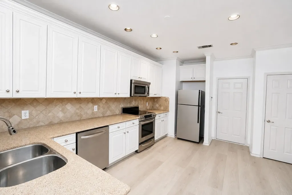5852 Stone Mountain Road The Colony TX 75056