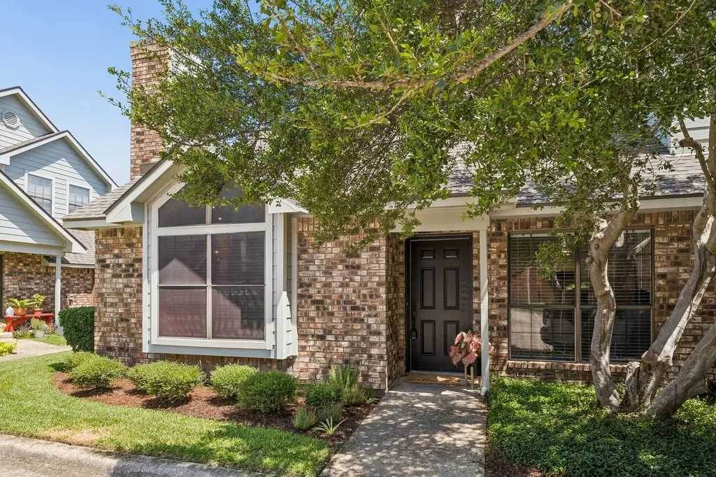 449 Harris Street Coppell TX 75019