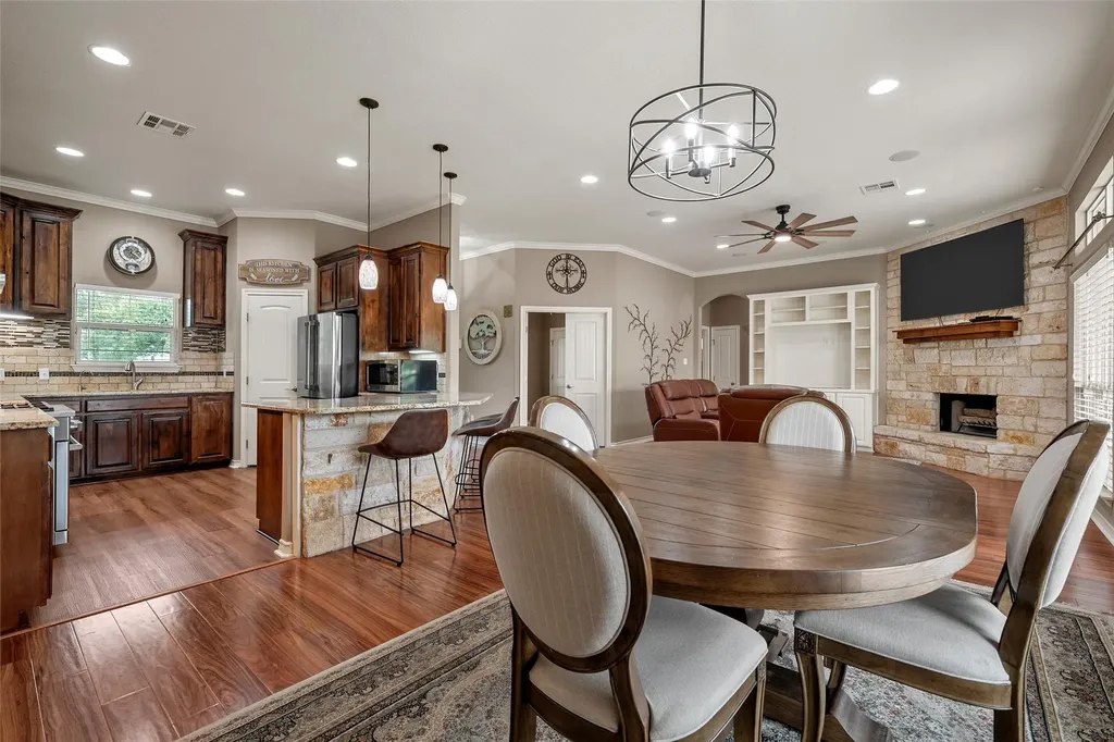1117 Downsville Road Robinson TX 76706