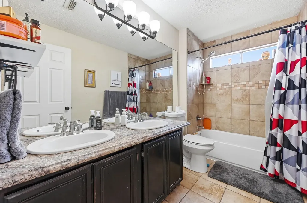 7000 Cadillac Boulevard Arlington TX 76016