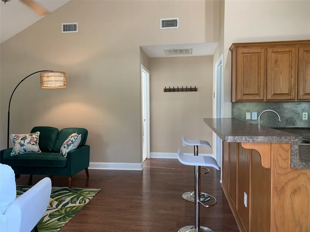 411 Cimarron Trail Holly Lake Ranch TX 75765