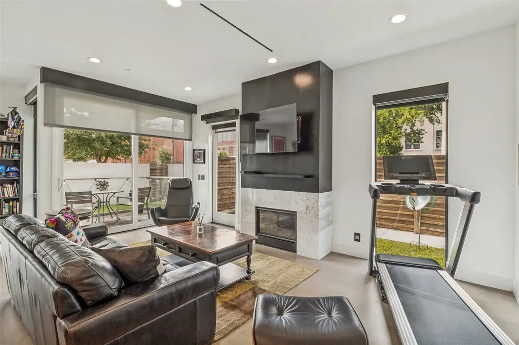 3923 Cole Avenue Dallas TX 75204