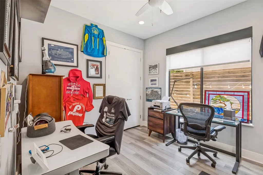 3923 Cole Avenue Dallas TX 75204