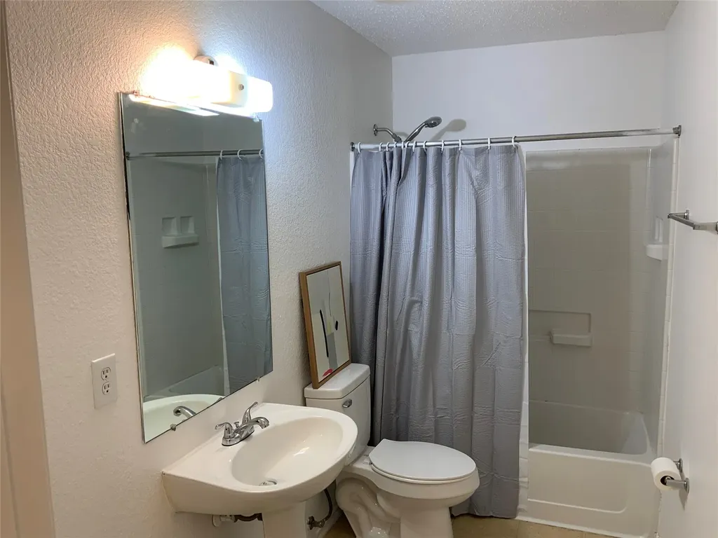 305 Daisy Lane Wilmer TX 75172
