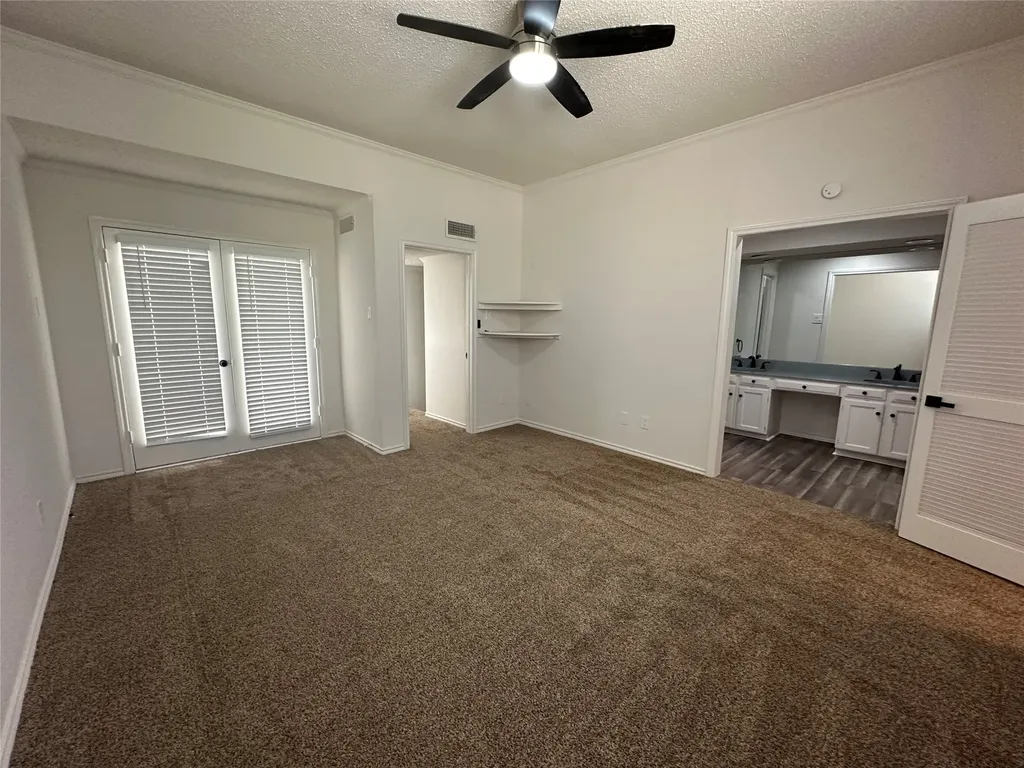 3231 Elizabeth Street Dallas TX 75204