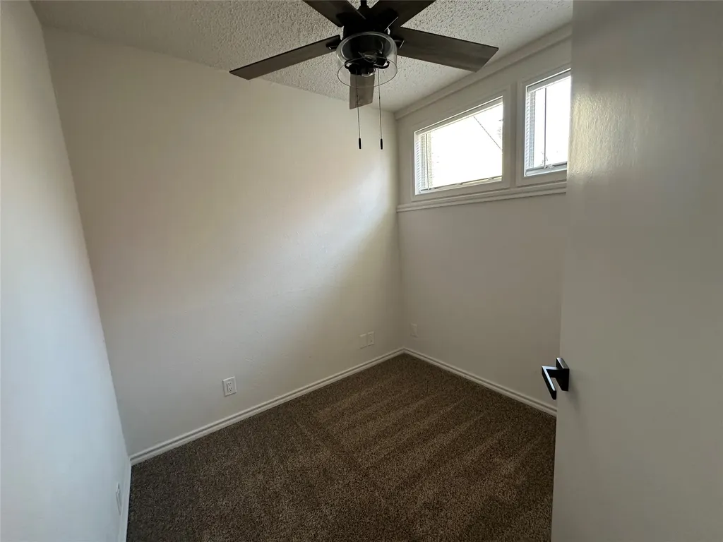 3231 Elizabeth Street Dallas TX 75204