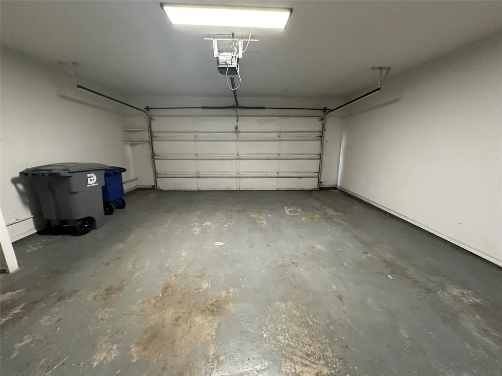 3231 Elizabeth Street Dallas TX 75204