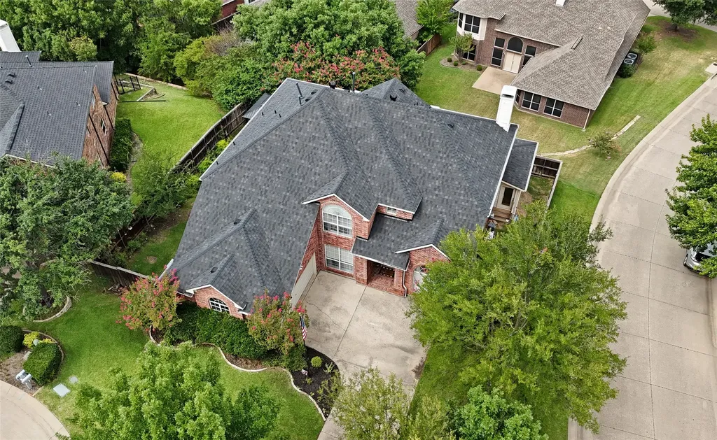 3200 Hilltop Court Highland Village TX 75077